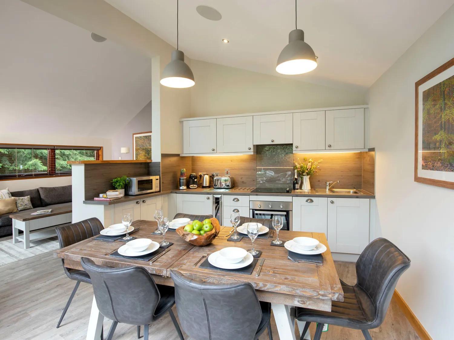 Delamere Forest Cabins - Forest Holidays Mouldsworth Esterno foto